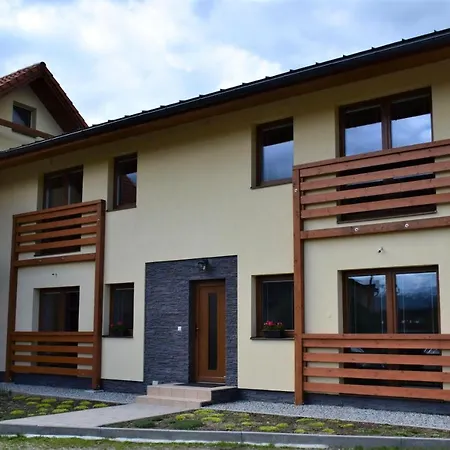 Apartment Ademi Smrecany