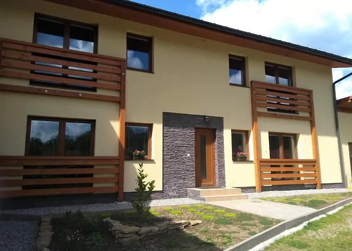 Ademi Szmrecsán