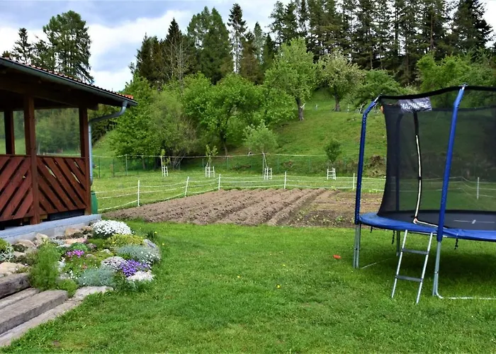 Apartman Ademi Szmrecsán